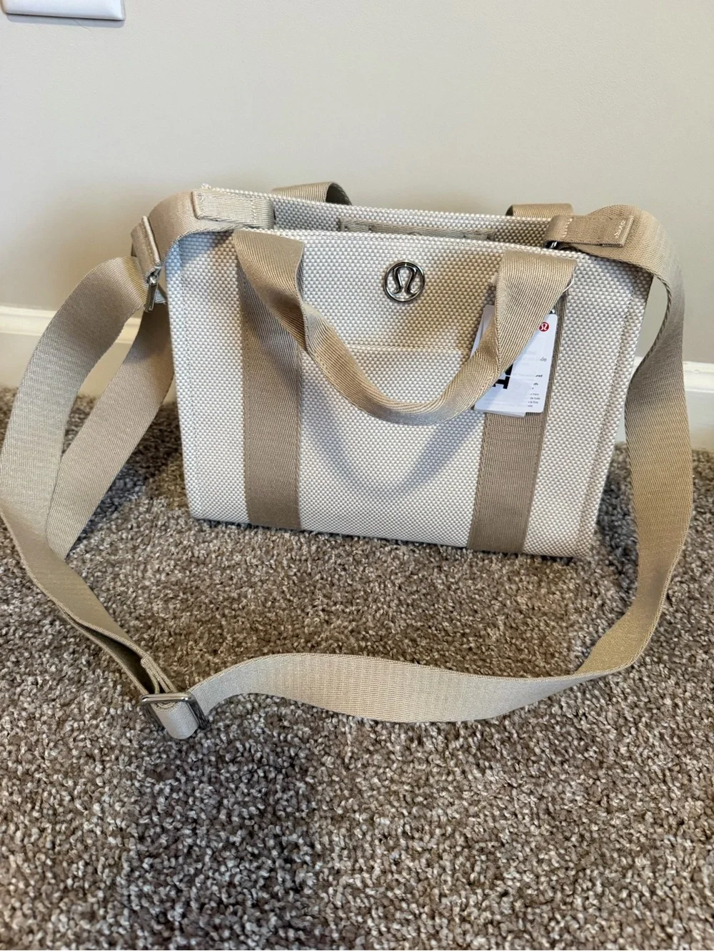 NWT Lululemon Two-Tone Canvas Mini Tote Bag 4.5L Mojave tan light ivory